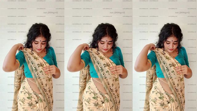 Mallu Curly Teen Girl Nude Showing Viral Watching Video